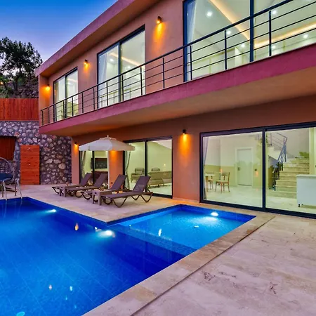 Turalya - Islamlar With A Pool וילה