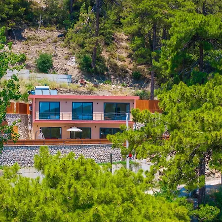 Turalya - Islamlar With A Pool