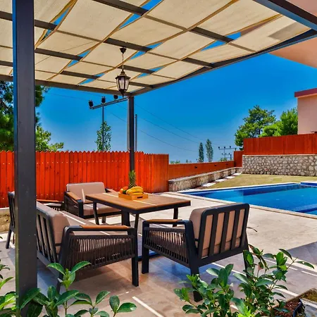 Turalya - Islamlar With A Pool Kaş